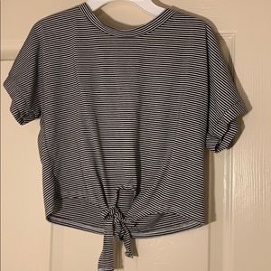 Short sleeve shirt